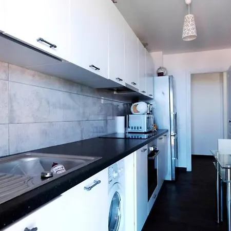 Lägenhet Top Floor Apartment With Terraces And Views
